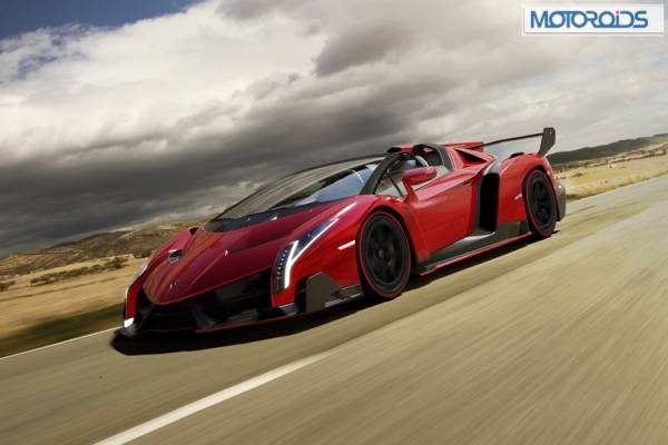 Veneno Roadster