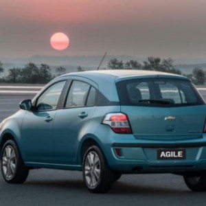 chevrolet agile  pics