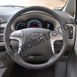 toyota innova z facelift  pics