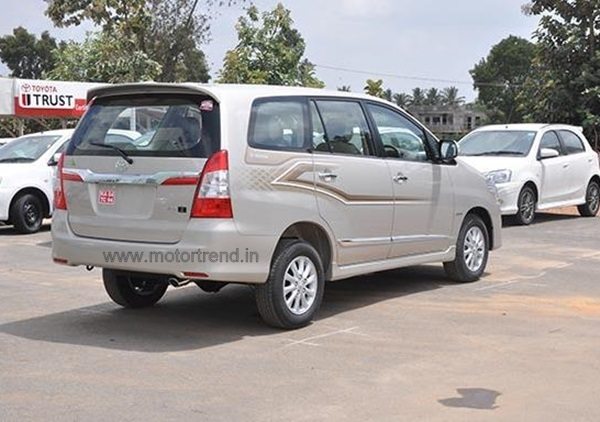 toyota-innova-z-facelift-2013-pics-4