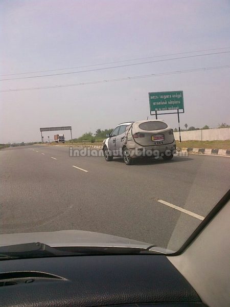 2013-Hyundai-Santa-Fe-India-launch-pics-3