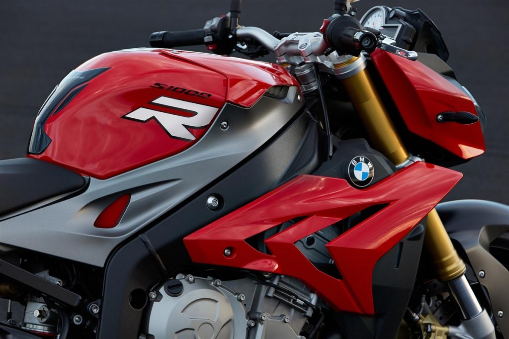 2014 BMW S1000R-15