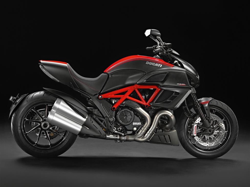 2014 Ducati Diavel Carbon-2