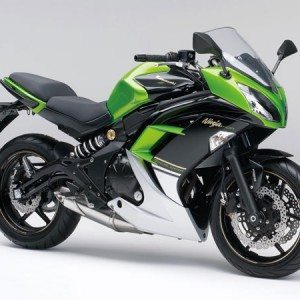 Kawasaki Ninja R