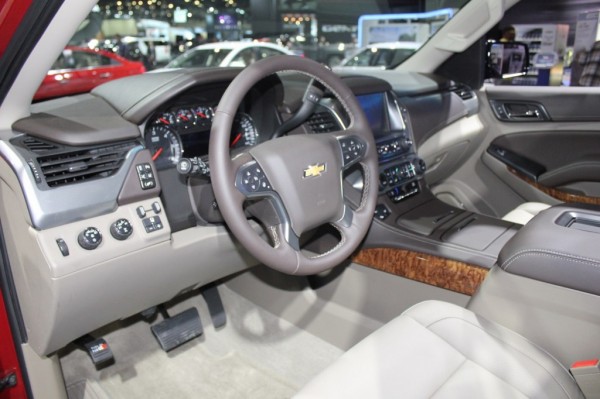 2015-Chevrolet-Tahoe-pics-2