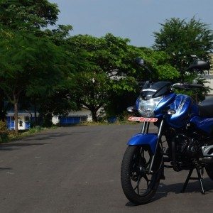 Bajaj Discover M Review Pics Specs