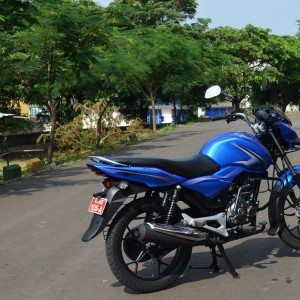 Bajaj Discover M Review Pics Specs