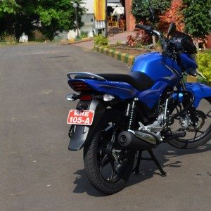 Bajaj Discover M Review Pics Specs