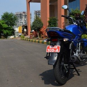 Bajaj Discover M Review Pics Specs