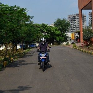 Bajaj Discover M Review Pics Specs