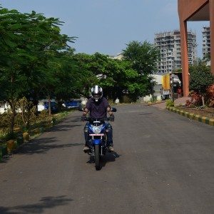 Bajaj Discover M Review Pics Specs