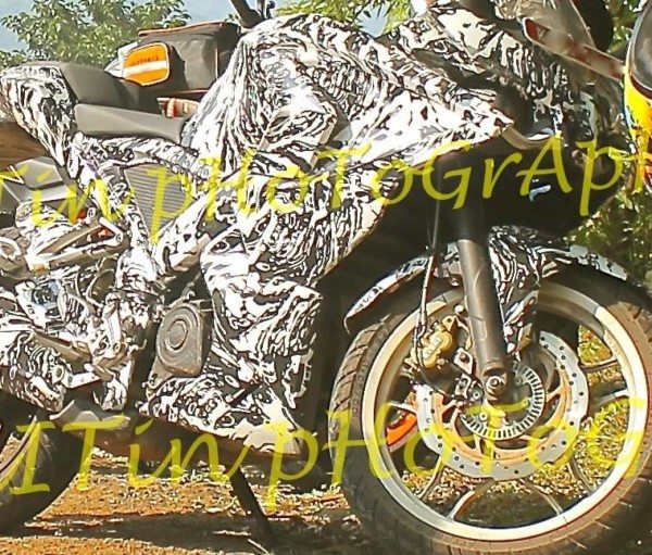 Bajaj-Pulsar-200SS-pics- (2)