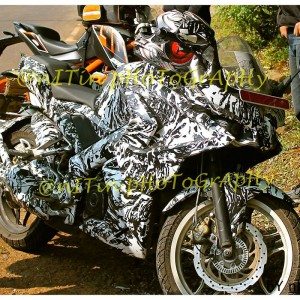 Bajaj Pulsar SS pics