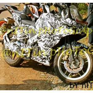 Bajaj Pulsar SS pics