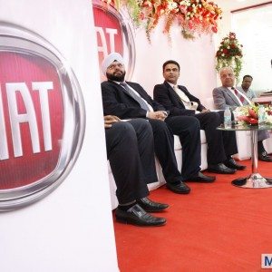 Fiat new exclusive car dealerships Mumbai