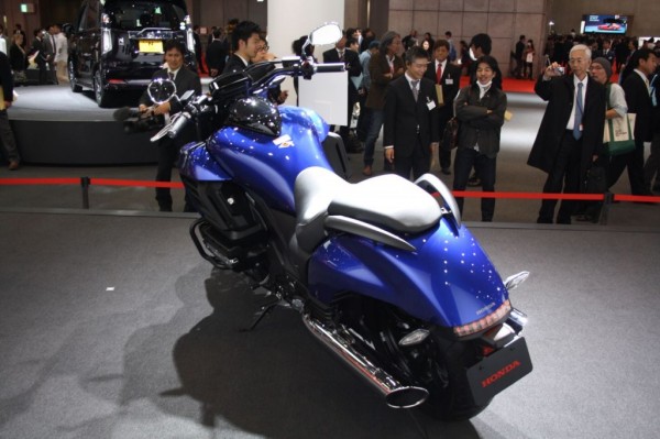 Honda-GOLDWING-F6C-pics-3