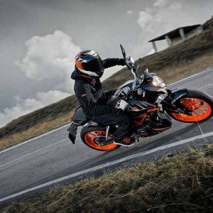 KTM Duke  black pics