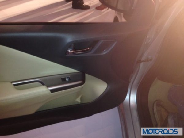 New 2014 Honda City interior (3)