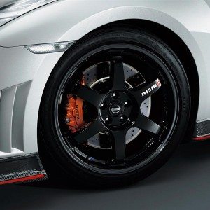 Nissan GT R Nismo Pics