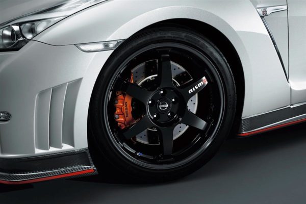 Nissan-GT-R-Nismo-Pics- (5)