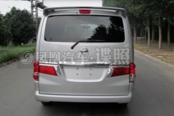 Nissan-NV200-Evalia-facelift-3