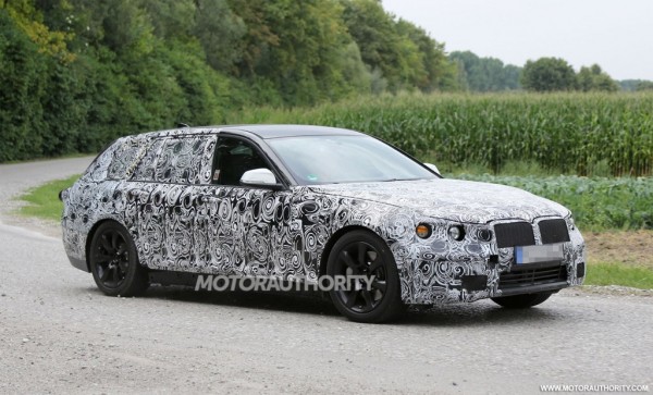 2017-bmw-5-series-test-mule-spy-shots2