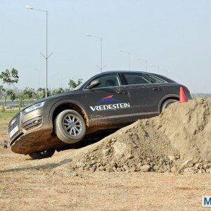 Apollo Vredestein tyre review test at BIC in Audi cars