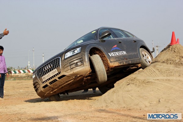 Apollo Vredestein  tyre review test at BIC in Audi cars (21)