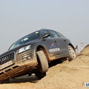 Apollo Vredestein tyre review test at BIC in Audi cars