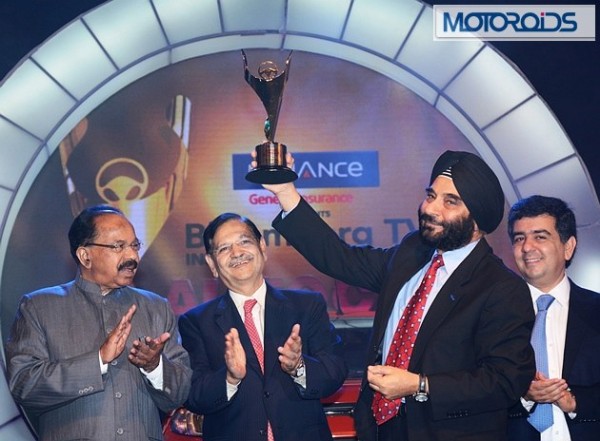 Car of the Year - L to R Dr. Veerappa Moily, Mr. Gajendra Haldea, Mr. Joginder Singh, President & MD Ford India, Mr. Hormazd Sorabjee, Editor Autocar India
