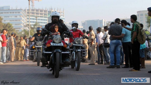 Helmet awareness and women safety Rally with Akshay kumar in Mumbai (3)