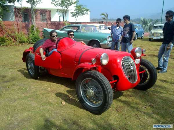 Lancia Racer Harit Vintage Car Rally Lavasa