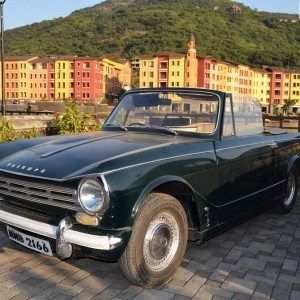 Vintage Car Rally Lavassa