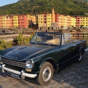 Vintage Car Rally Lavassa