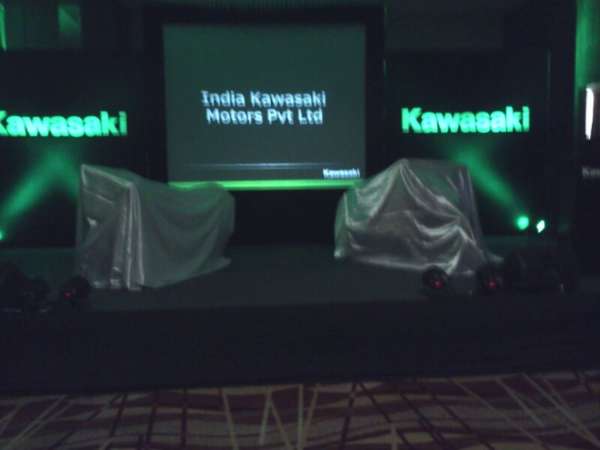 kawasaki-z1000-india-launch