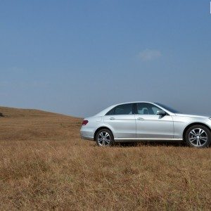 mercedes e cgi petrol review specs images priec