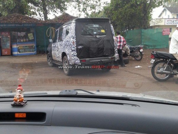 2014-mahindra-scorpio-facelift-pics (1)