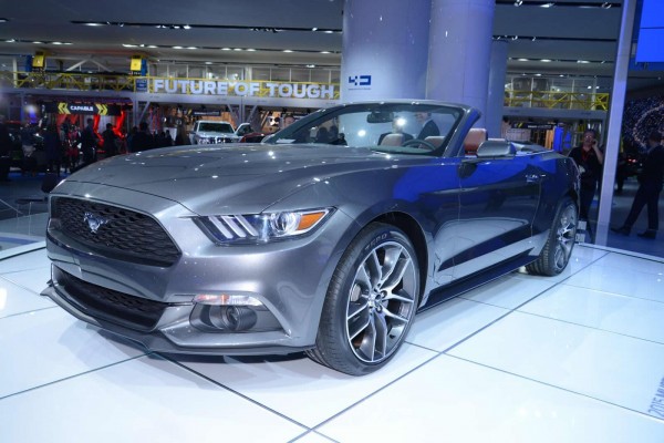 2015-ford-mustang-convertible (2)