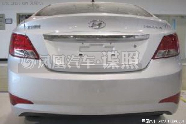 Hyundai-Verna-facelift-China-pics-2