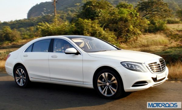 New 2014 Mercedes S Class S500 Action shots