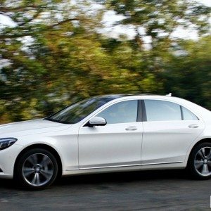 New  Mercedes S Class S Action shots