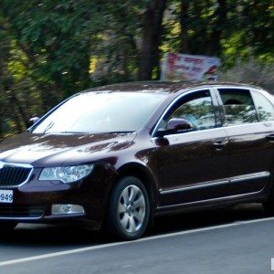 New  Skoda Superb facelift exterior