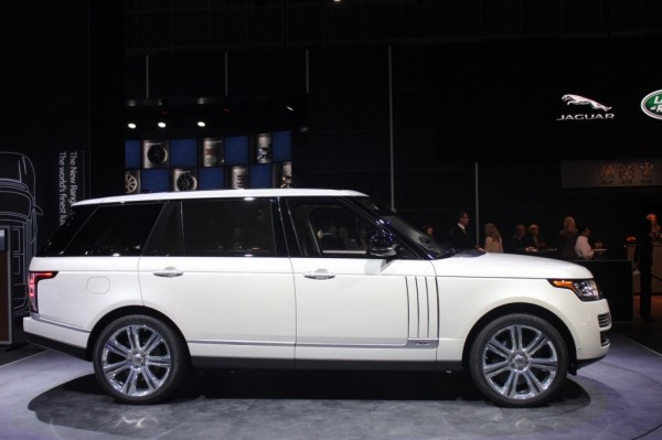 Range-Rover-LWB-auto-expo-2014