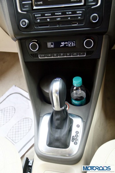 VW Vento 1.2 TSI DSG interior (6)