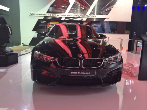 bmw-m4-coupe-naias-2014-pics-1