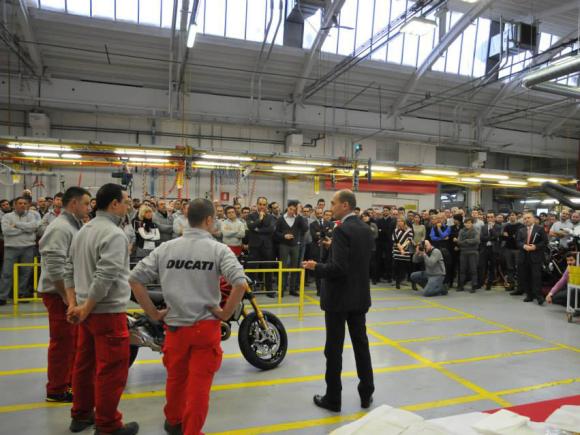 ducati monster 1200 begins production (4)