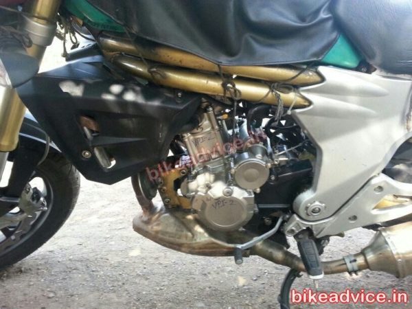 mahindra mojo 300 speedo spy pics available now