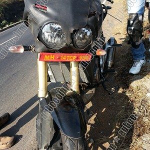 mahindra mojo  pics