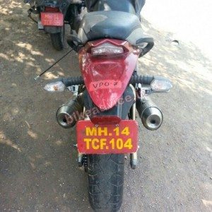 mahindra mojo  pics