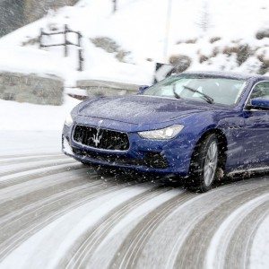 maserati Ghibli Q on snow